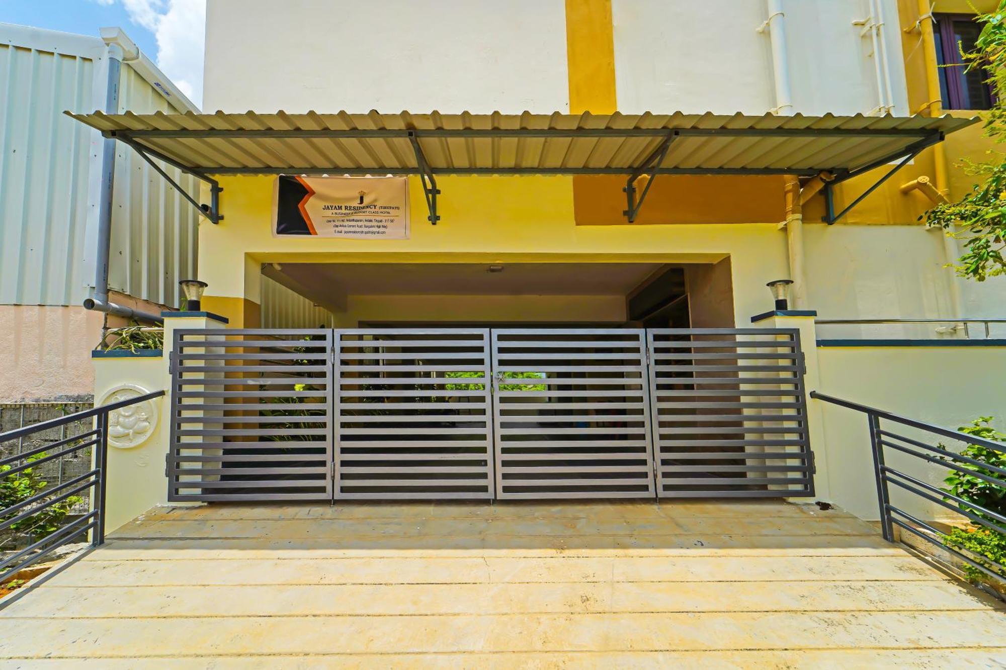 Hotel O Jayam Residency 티루파티 외부 사진